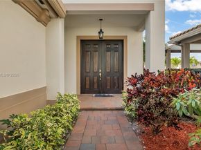 10120 N Lake Vista Ct, Parkland FL 33076