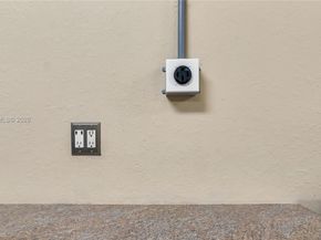 10120 N Lake Vista Ct, Parkland FL 33076