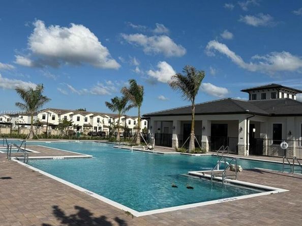 12877 SW 232nd Ln, Miami FL 33170