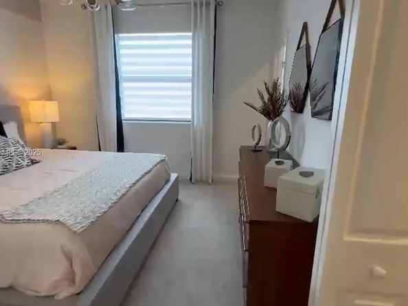 12877 SW 232nd Ln, Miami FL 33170
