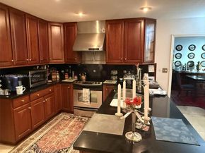 7010 SW 148th Ter, Palmetto Bay FL 33158