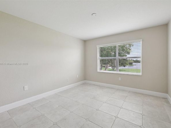 16710 NW 12th St, Pembroke Pines FL 33028