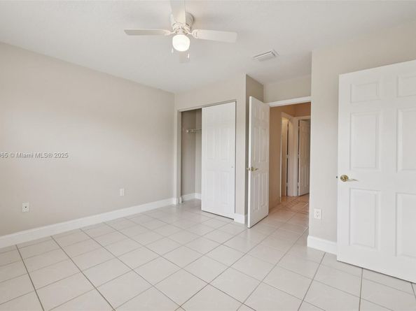 16710 NW 12th St, Pembroke Pines FL 33028
