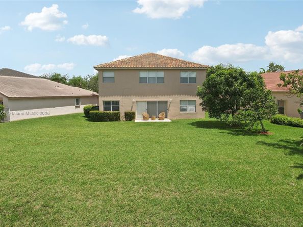 16710 NW 12th St, Pembroke Pines FL 33028