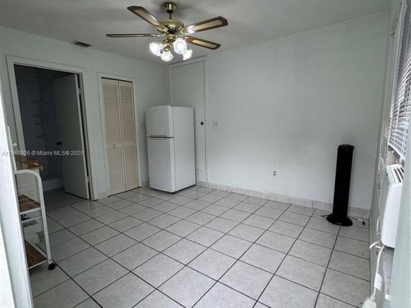 4341 SW 14th St, Miami FL 33134