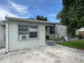 4341 SW 14th St, Miami FL 33134