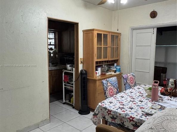 4341 SW 14th St, Miami FL 33134