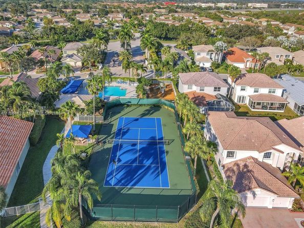 5382 NW 120th Ave, Coral Springs FL 33076