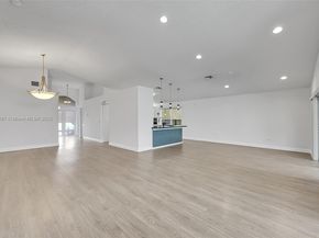 5382 NW 120th Ave, Coral Springs FL 33076