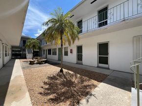 1824 Monroe St 1, Hollywood FL 33020