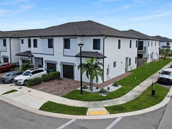 13663 SW 158th Ave