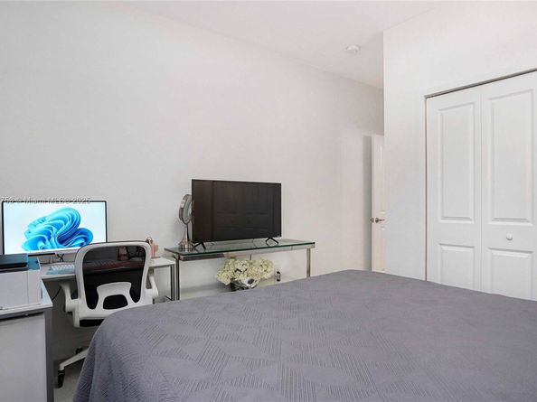13663 SW 158th Ave, Miami FL 33196