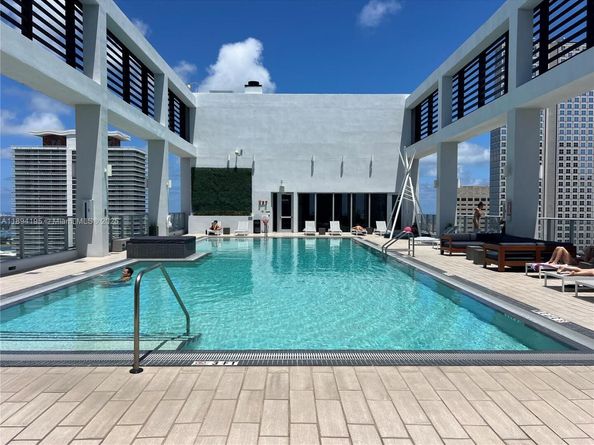 151 SE 1st St 3109, Miami FL 33131