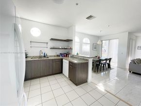 4331 SW 160th Ave 102, Miramar FL 33027