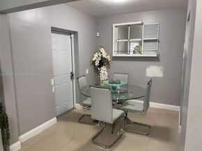 601 SE 9th Ave, Hialeah FL 33010