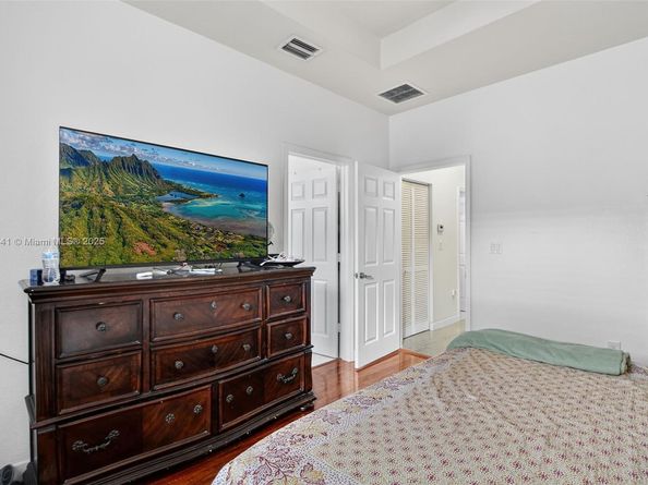 348 NE 37th Ter, Homestead FL 33033