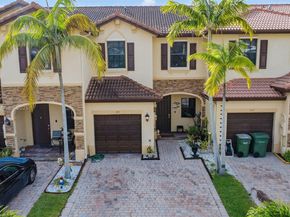 348 NE 37th Ter, Homestead FL 33033