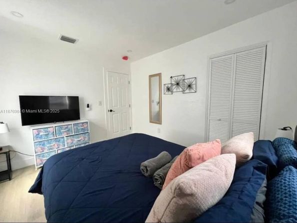 7814 NW 5th Ct, Miami FL 33150