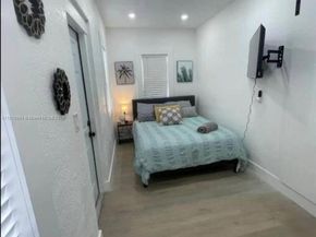 7814 NW 5th Ct, Miami FL 33150