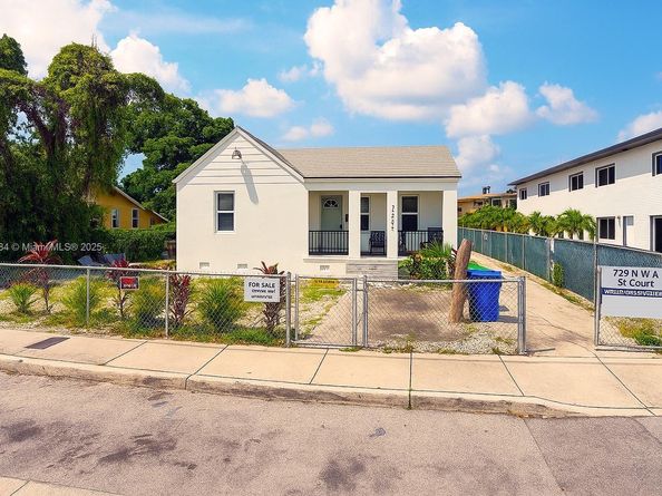 7814 NW 5th Ct, Miami FL 33150