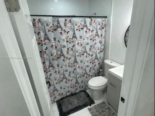 7814 NW 5th Ct, Miami FL 33150