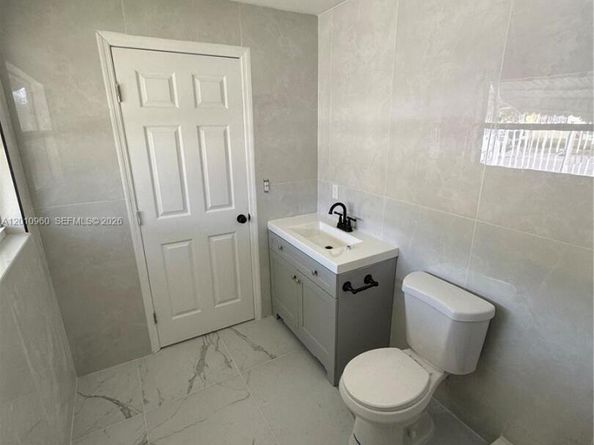 Undisclosed Address #A12010960, Miami FL 33147