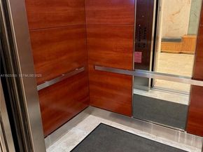 5750 Collins Ave 11D, Miami Beach FL 33140