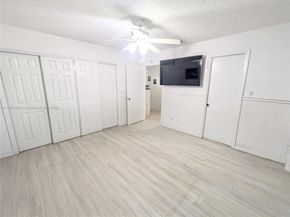 8958 W Sample Rd 8958, Coral Springs FL 33065