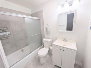 8958 W Sample Rd 8958, Coral Springs FL 33065