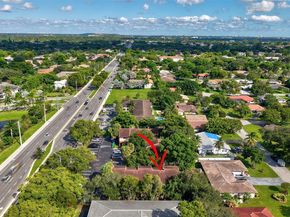 8958 W Sample Rd 8958, Coral Springs FL 33065