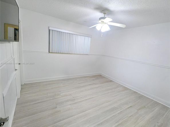 8958 W Sample Rd 8958, Coral Springs FL 33065