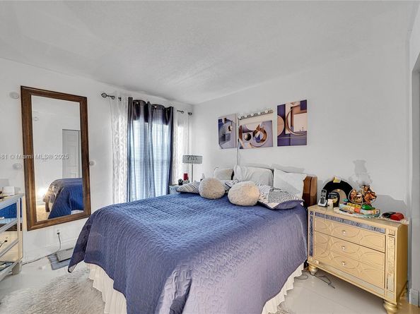 405 S Pine Island Rd 403D, Plantation FL 33324