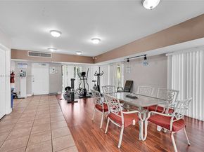 405 S Pine Island Rd 403D, Plantation FL 33324