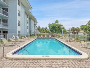 405 S Pine Island Rd 403D, Plantation FL 33324