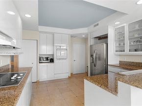 21050 Point Pl 1103, Aventura FL 33180