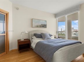 21050 Point Pl 1103, Aventura FL 33180