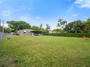 14031 NW 5th Ave, Miami FL 33168