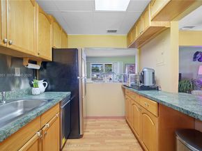 14031 NW 5th Ave, Miami FL 33168