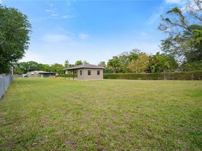 14031 NW 5th Ave, Miami FL 33168