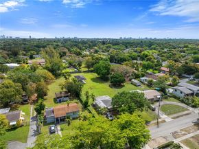 14031 NW 5th Ave, Miami FL 33168