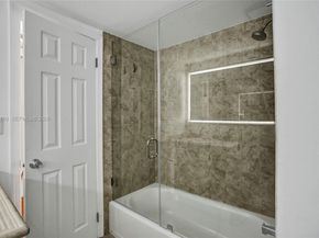 2689 NE 165th St 56, North Miami Beach FL 33160