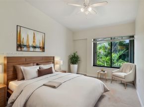 2689 NE 165th St 56, North Miami Beach FL 33160