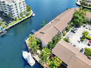 2689 NE 165th St 56, North Miami Beach FL 33160