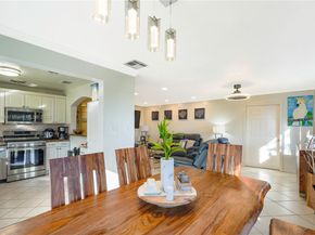 6741 Coolidge St, Hollywood FL 33024