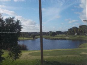 13450 SW 3rd St 310D, Pembroke Pines FL 33027