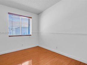 570 Woodgate Cir A, Sunrise FL 33326