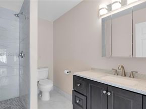 570 Woodgate Cir A, Sunrise FL 33326