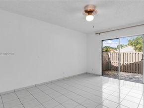 570 Woodgate Cir A, Sunrise FL 33326