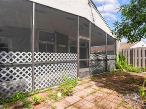 570 Woodgate Cir A, Sunrise FL 33326