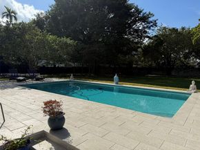 12500 Alamanda Dr, North Miami FL 33181